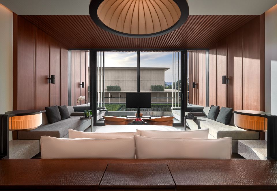 园景一居室大床房（阳台）