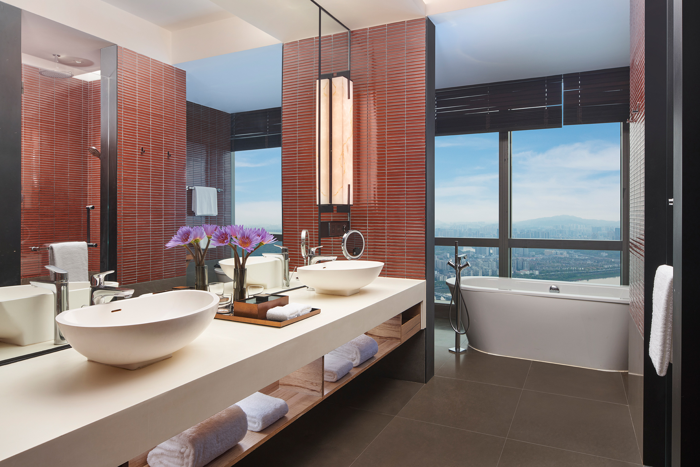 Grand Hyatt Changsha江景大床套房（270°全江景）