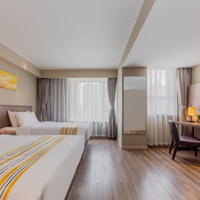 高級雙床房 如家精選飯店（上海陸家嘴羽山路源深體育中心地鐵站店）優惠