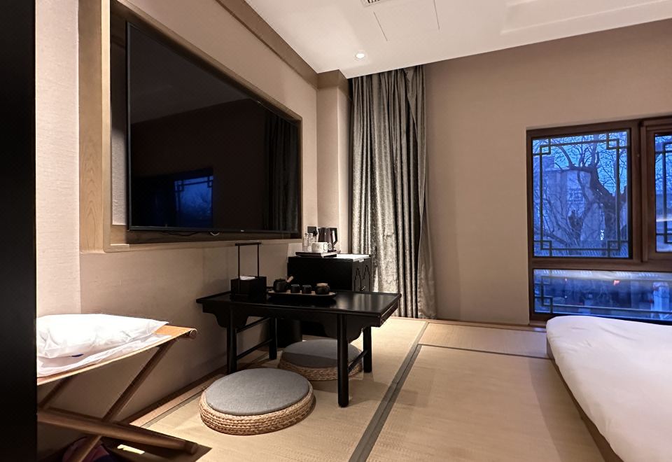 Beijing Gulou courtyard MANXIN HotelTatami Double Room