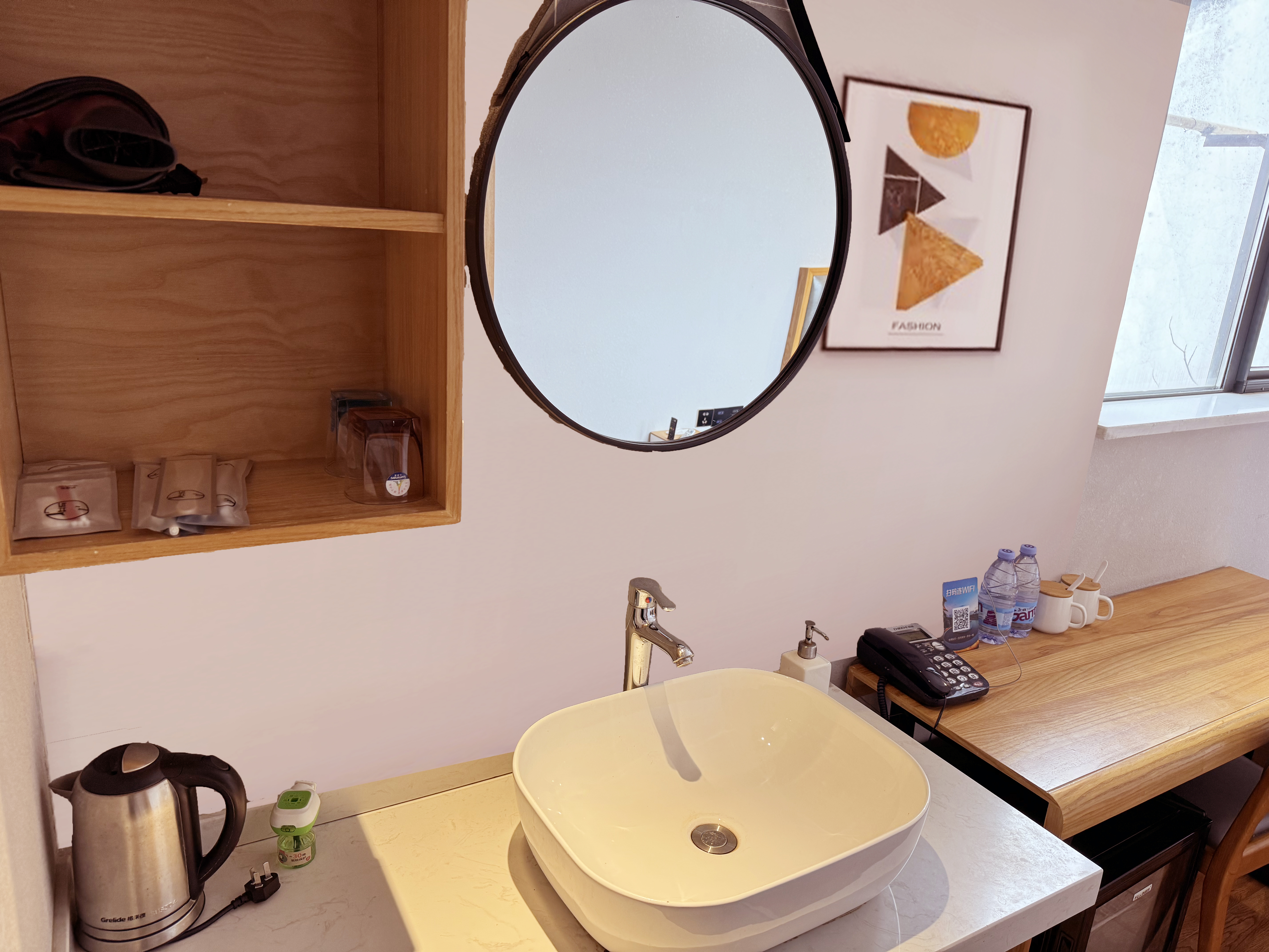 特价大床房（双塔景观+阿道夫洗护用品）