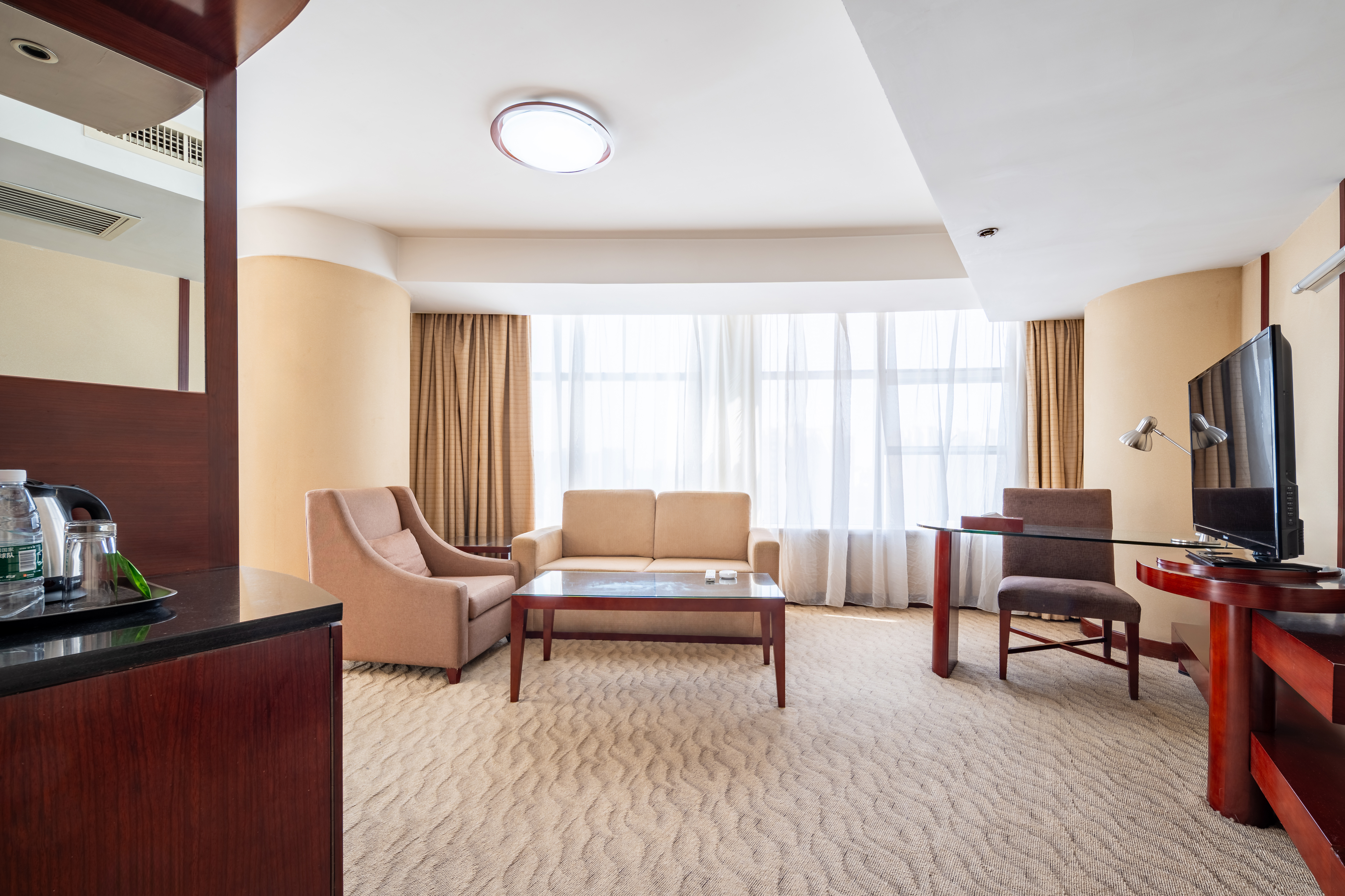 Exclusive Holiday Suite