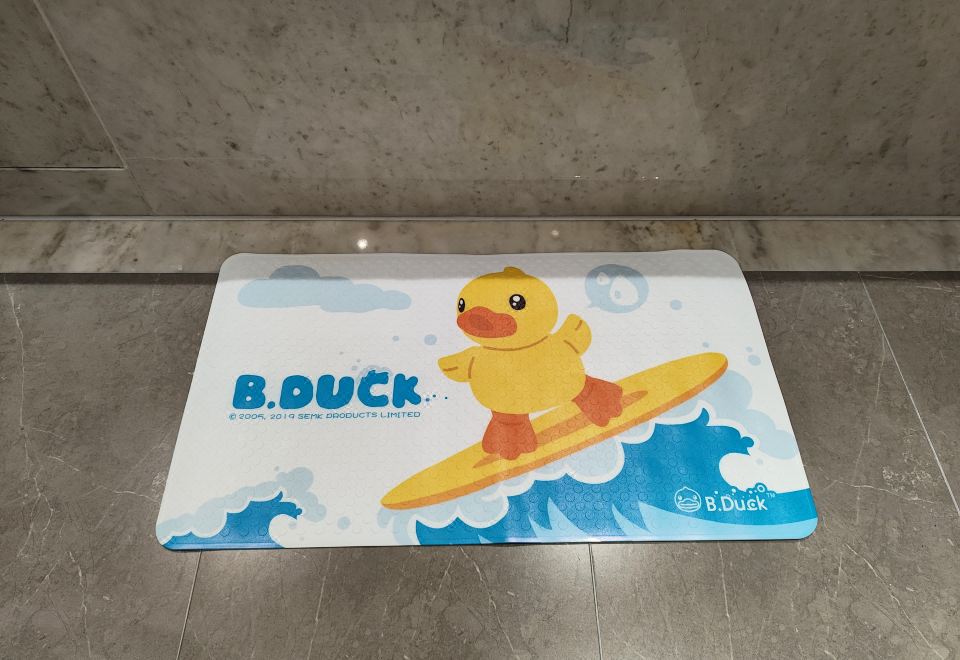 B.Duck-小黃鴨主題親子套房