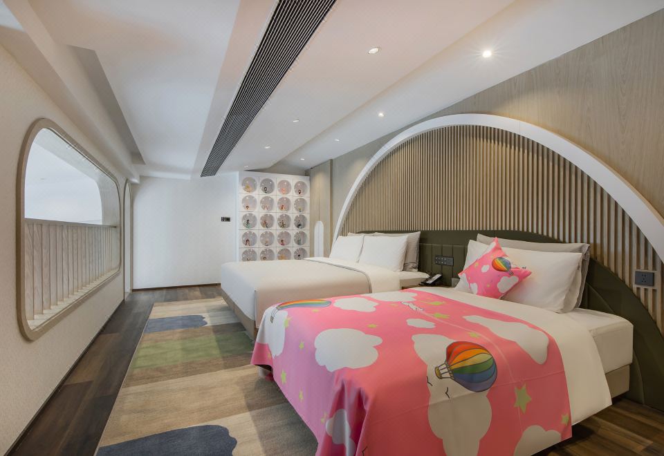 Cloud Theme Family Room