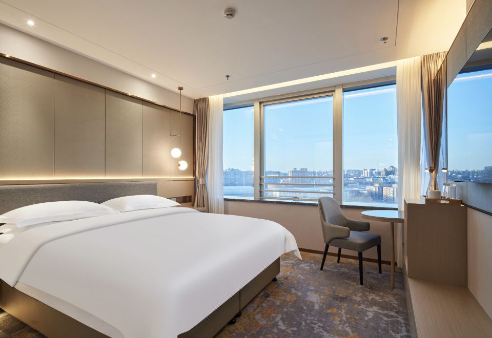 豪生行政大床房