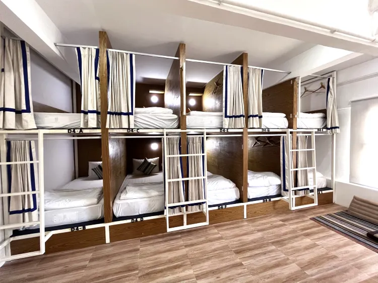 Bed In Bed In Bunk Bed-Mixed Dorms 10 Persons (Mixed Gender)