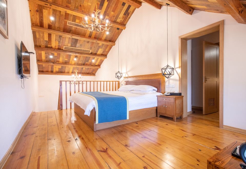 静谧沐享LOFT家庭房