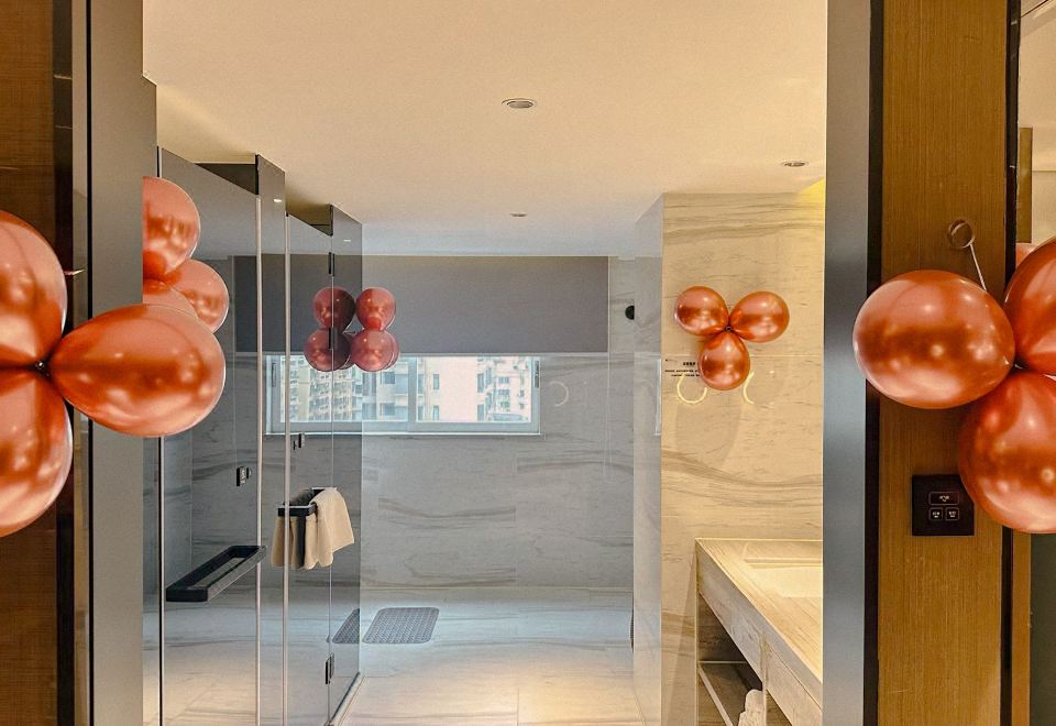 Ramada Encore hotel guangzhouCouples' Suite