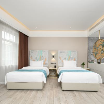 尊享・軒敞雙床房「智能客控+舒眠床墊+新風系統」 潮漫飯店（哈爾濱中央大街店）優惠