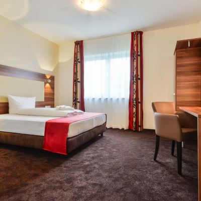 Standard 2-bed Room Abasto Hotel & Spa Maisach Promo Code