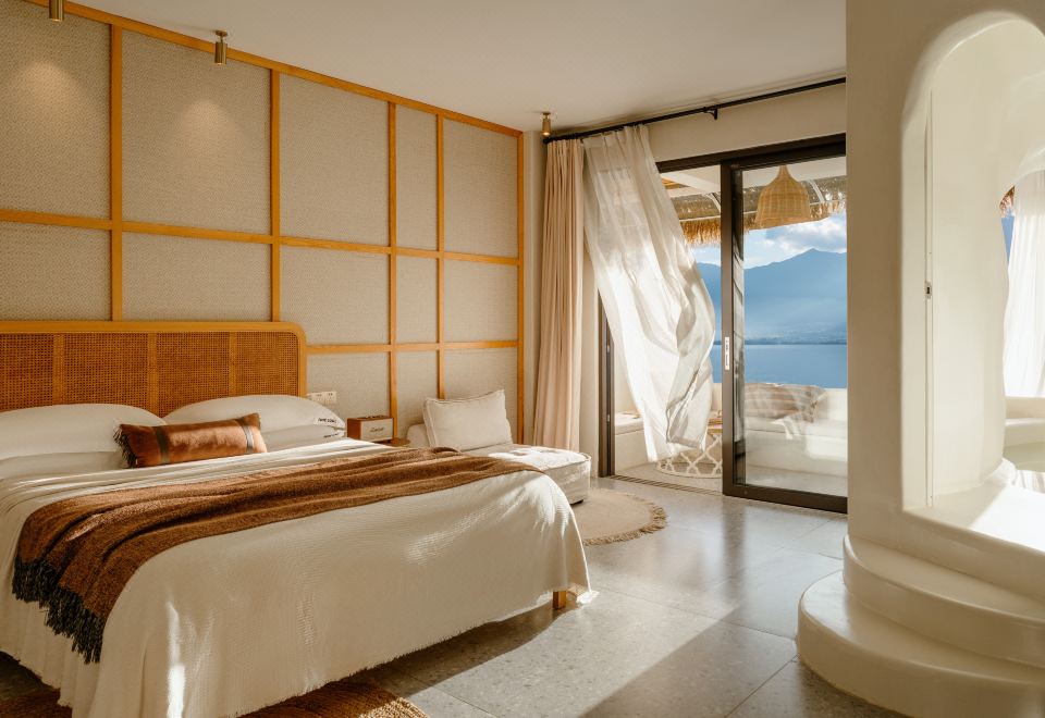 圣托里尼·放牧心灵大床房【海景洞穴泡池+连通露台】