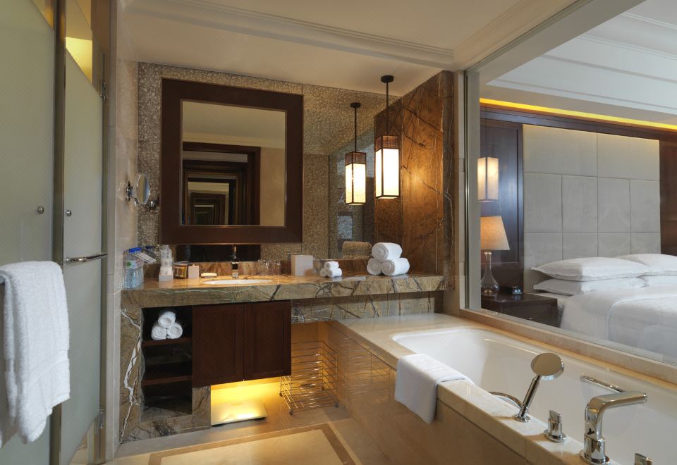 Sheraton Changbaishan ResortClub Deluxe Room (2 Beds)