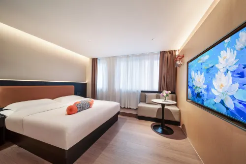 Yifei Hotel