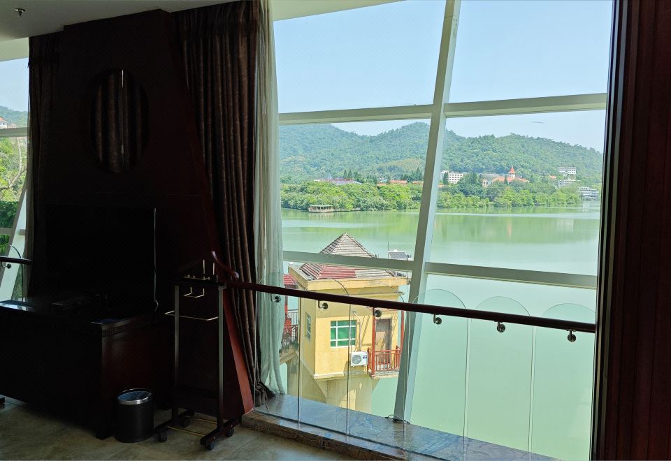 河景高级套房一房一厅|独立温泉池