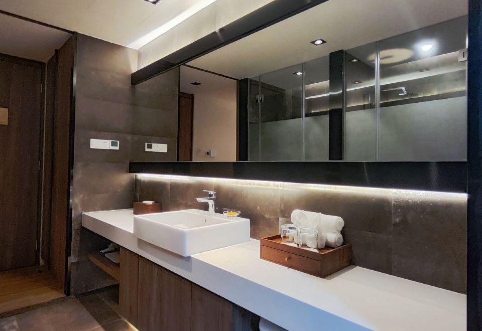 Shanshui Villa HotelShuiyin Villa Classic Room (Designer Crafted)