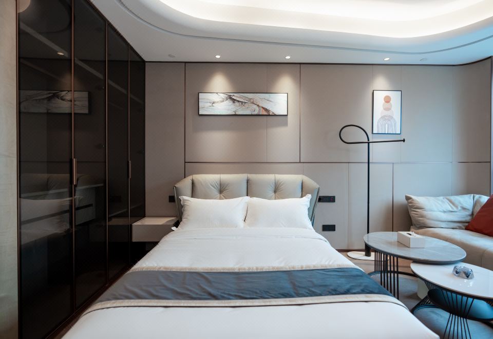 温馨单人间（洗衣机、唯宝衞浴、超清电视、全屋智控）