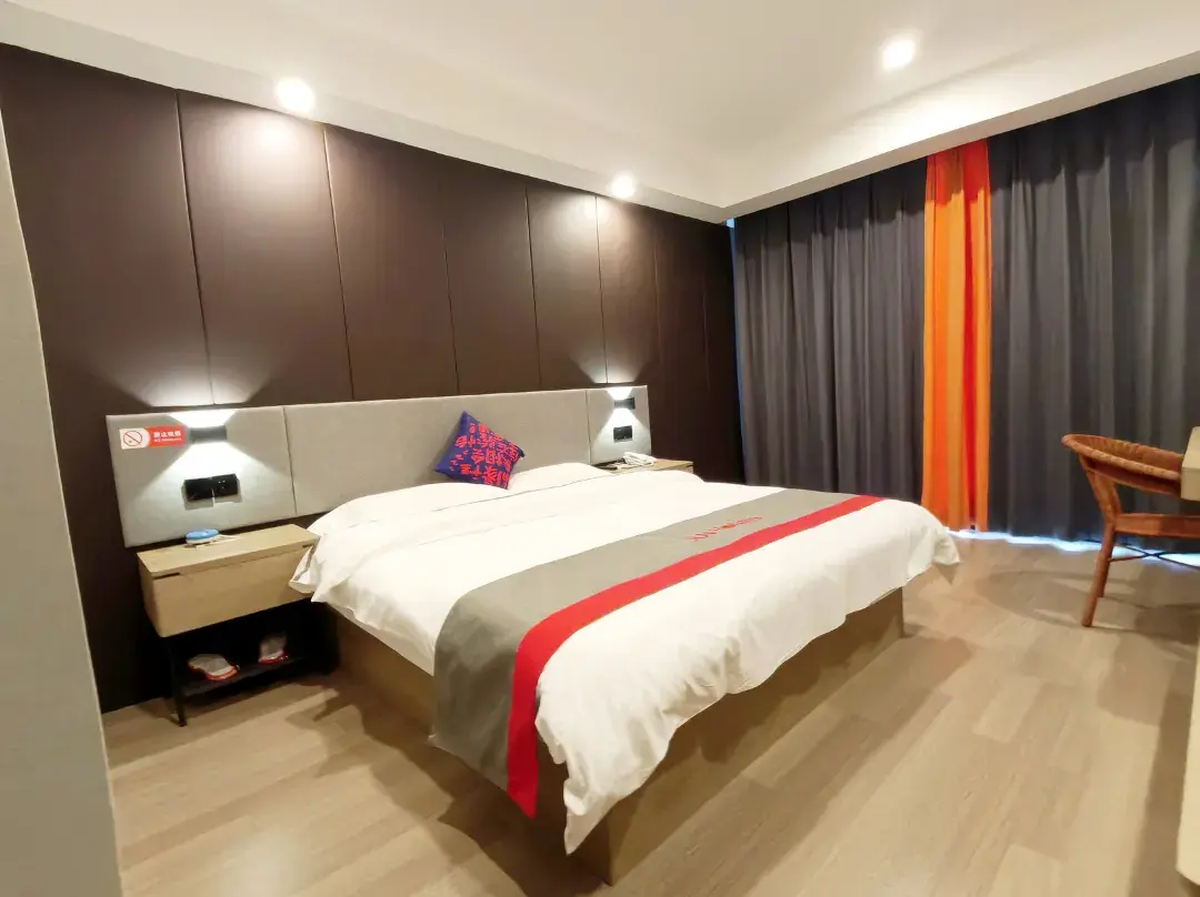 Junyi Hotel - Pingliang