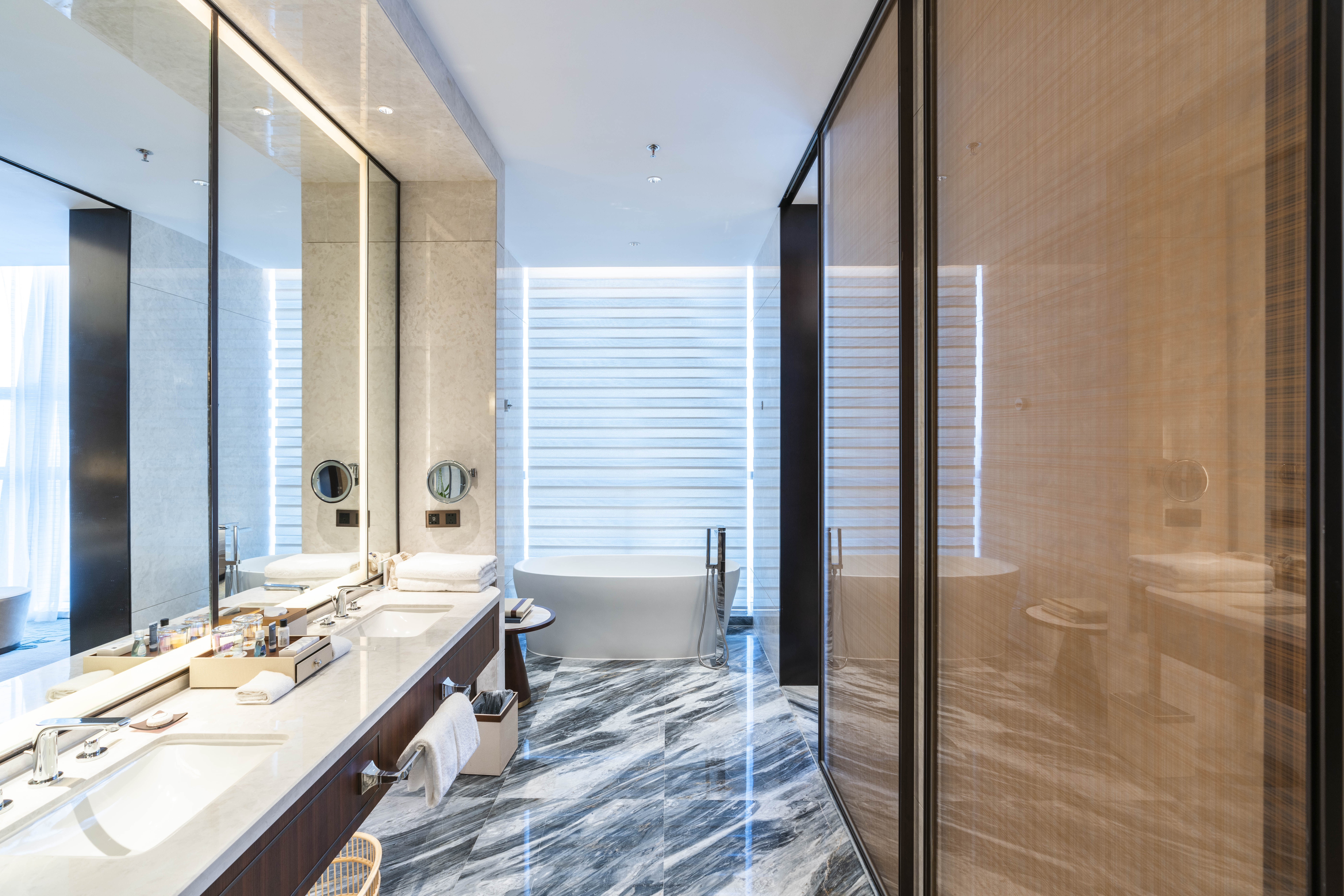 海景行政大床房