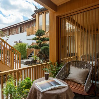 同堂樂|續詩-庭院大套房 麗江雲見棲舍客棧優惠