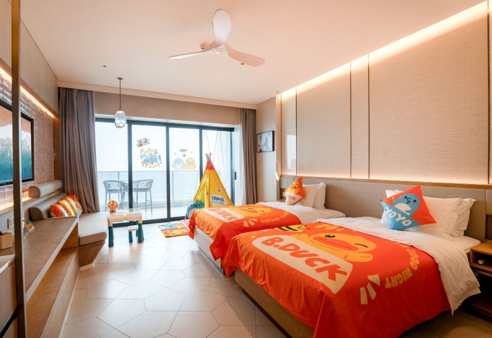 小黃鴨主題正海景雙床房