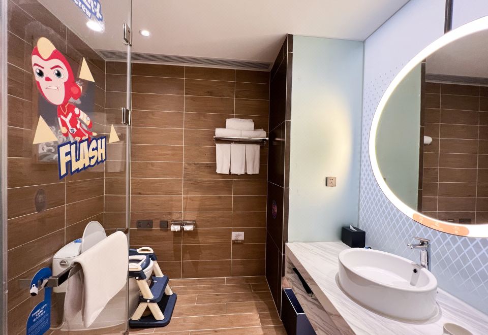 宇宙护衞队主题大床房