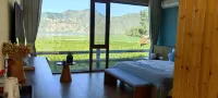 Yilemu Lake Three Hundred Homestays