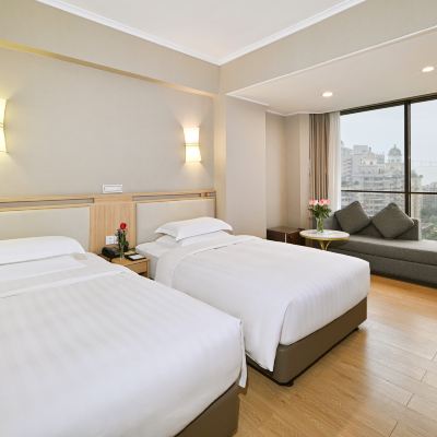 高級雙床房 珠海粵海飯店（拱北口岸高鐵站店）優惠