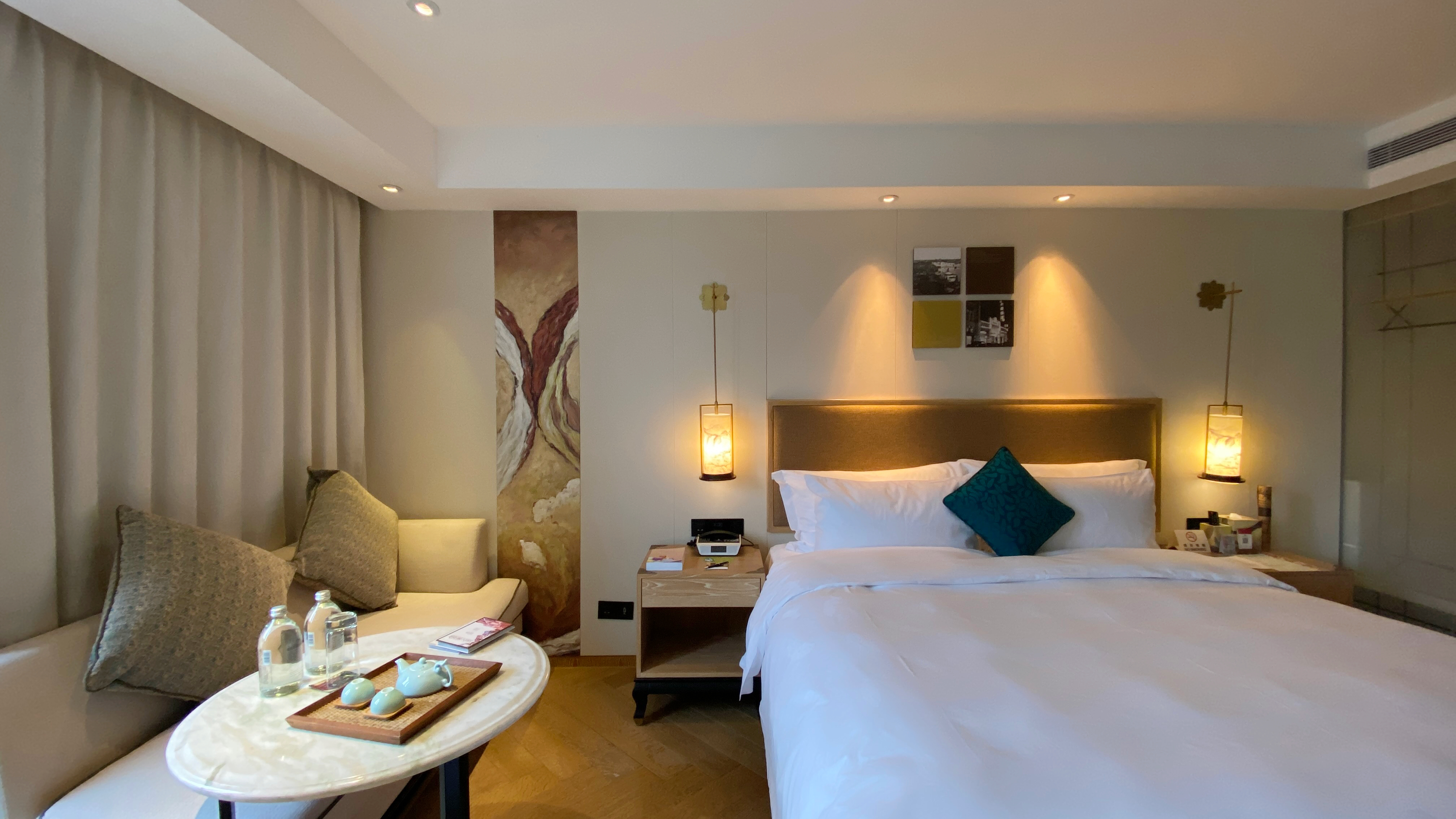 花殿·城景大床房（疗愈高奢洗护品+观景浴缸）