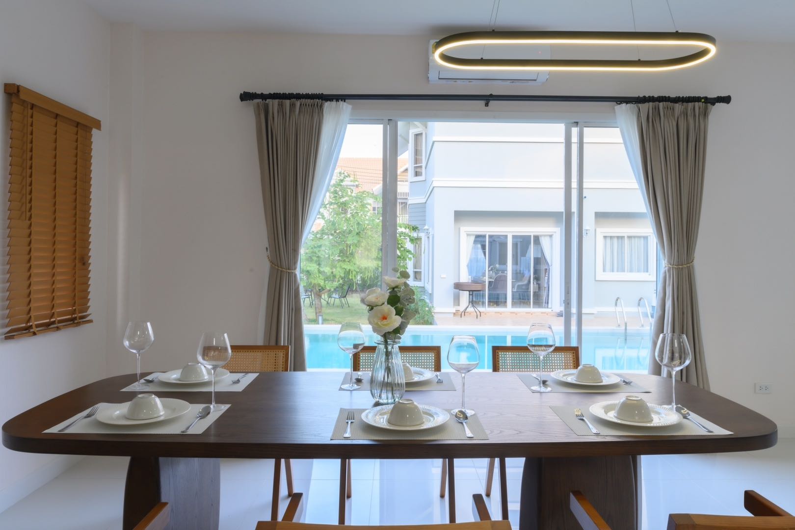 高爾夫泳池別墅 5 臥室 5 衞生間