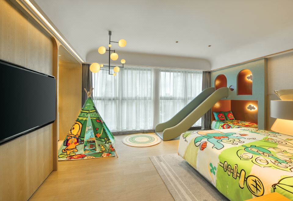 小神兽主题家庭套房