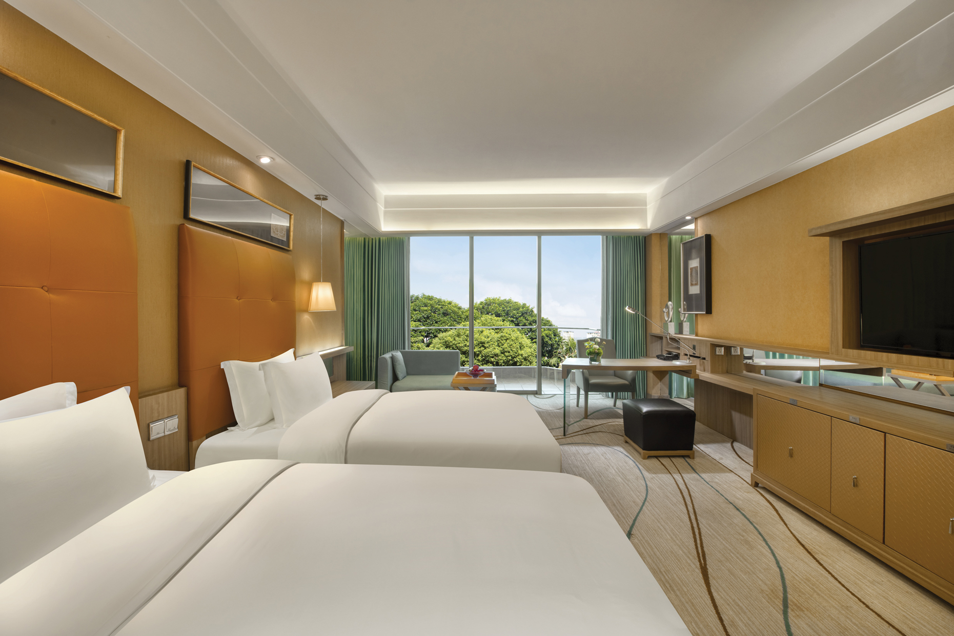 豪华山景阳台双床房