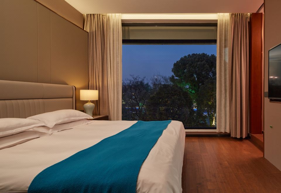 云顶·270℃超级古运河风光·双卧连通套房