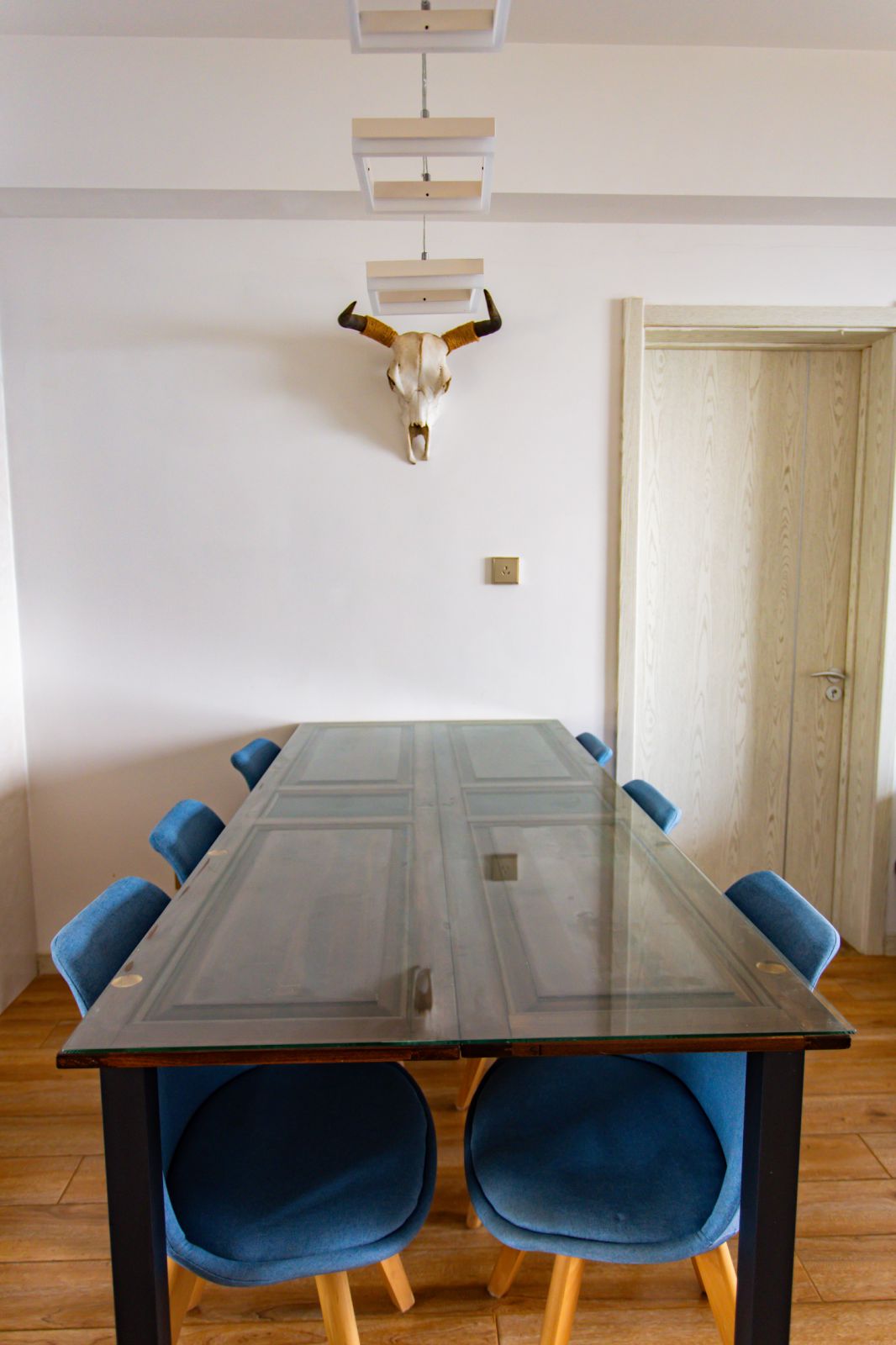 至尊湖景二室二衞套房A（阳台+冰箱+洗衣机+浴缸）