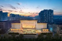 Anshan Station People's Park Atour Hotel