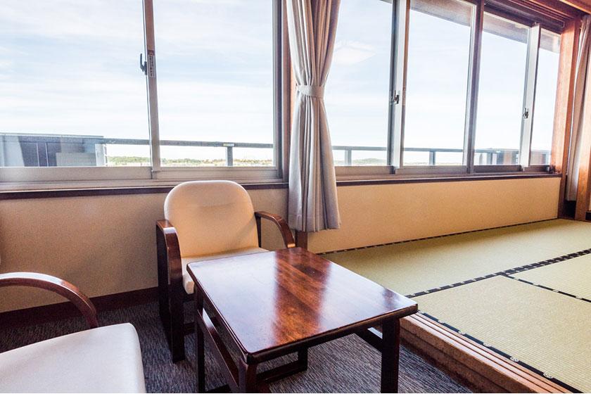 标准日式房，共用浴室，15榻榻米、禁烟