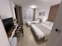 Treva Hotel & Apartaments Hôtels à : 