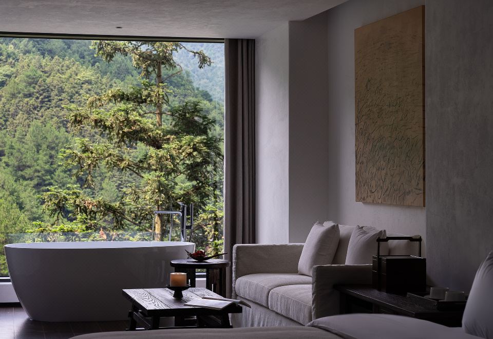 林野.观景浴缸双床房-零压床垫︱智能客控︱极米投屏