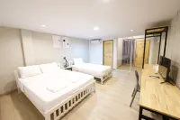 Little Rooms
