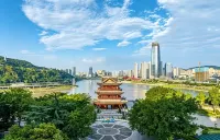 Shuiyunxuan Homestay (Yibin Hejiangmen Square Daguan Tower)
