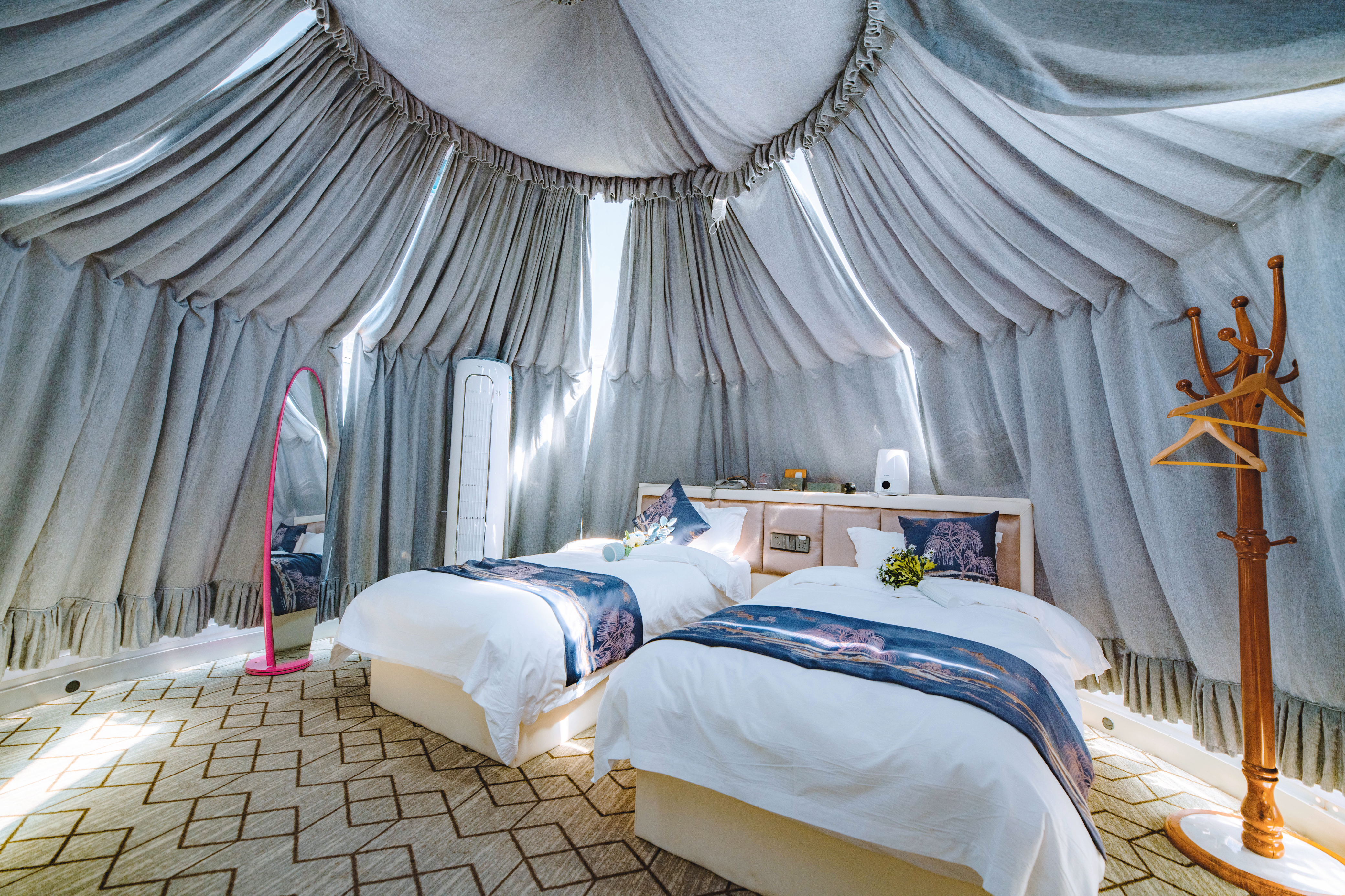 星梦之旅|泡泡屋家庭房-透明星空顶+观景望远镜