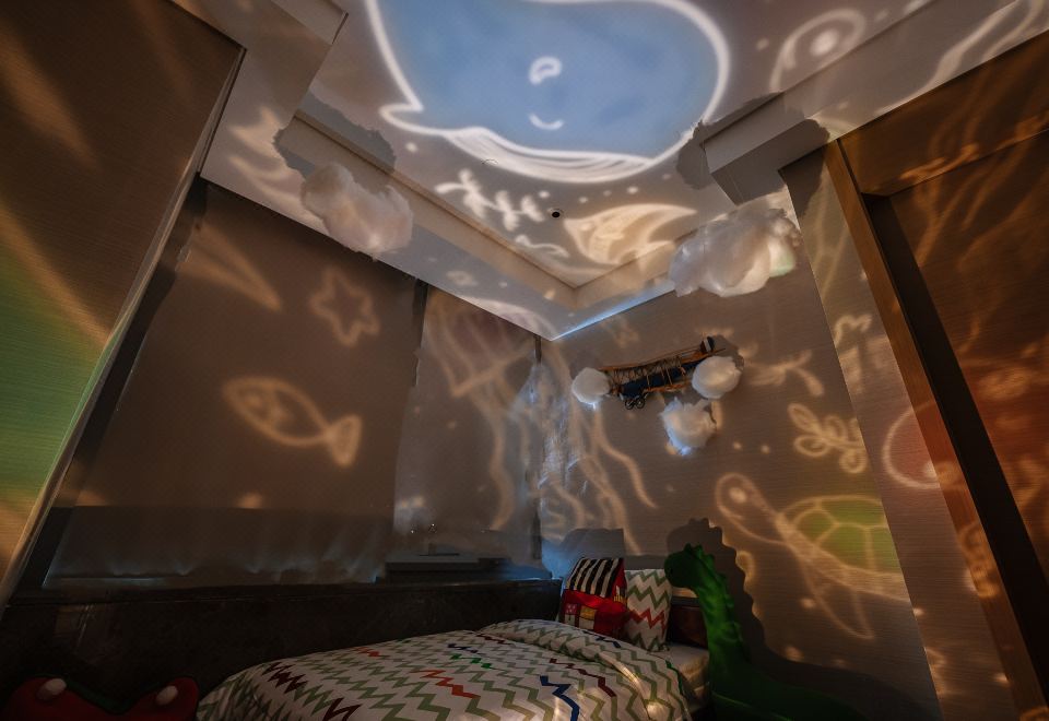 穿越森林親子主題房