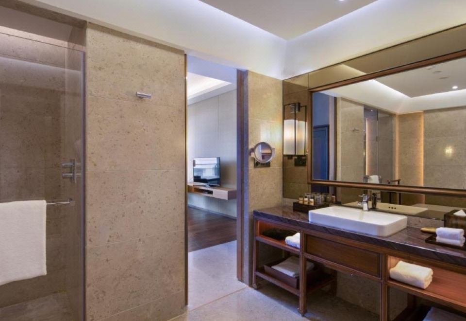 Hyatt Regency Xi'anLake-view Twin Room