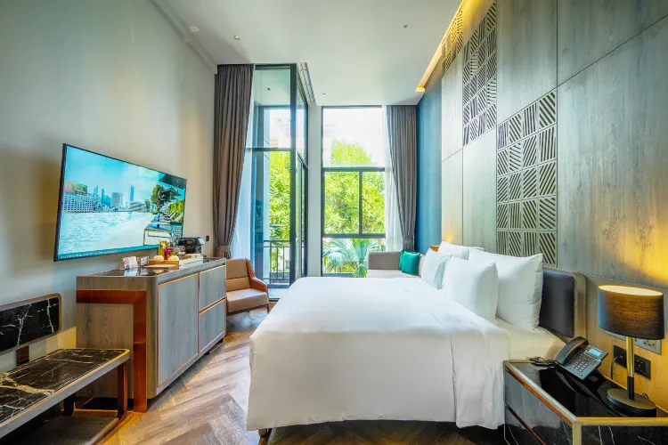 Tiwa Deluxe Room