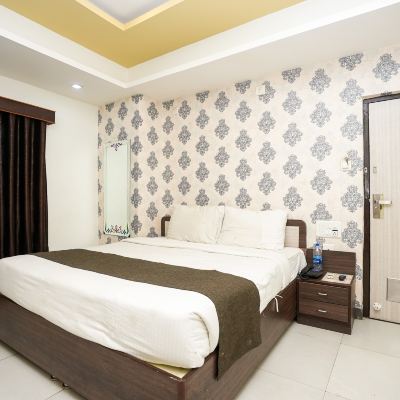 Standard Room Hotel Opera Inn Promo Code