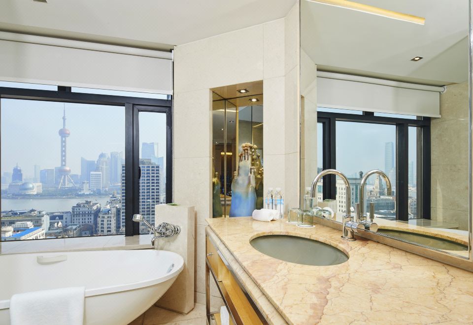 东方明珠景观大床房