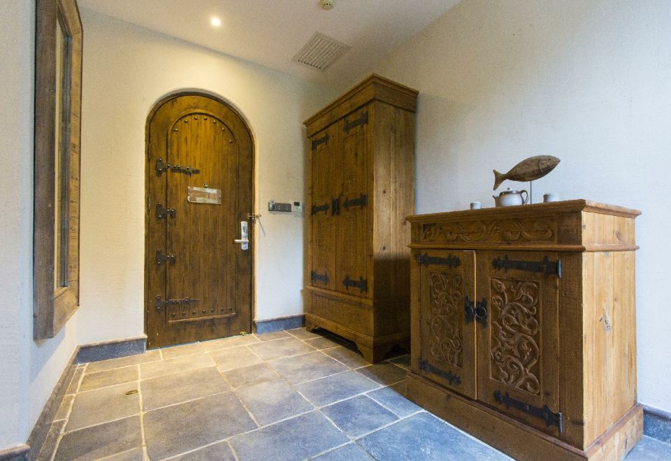 Xikang Yunshe Wellness & Resort HainanVintage Castle Villa (Whole Building)