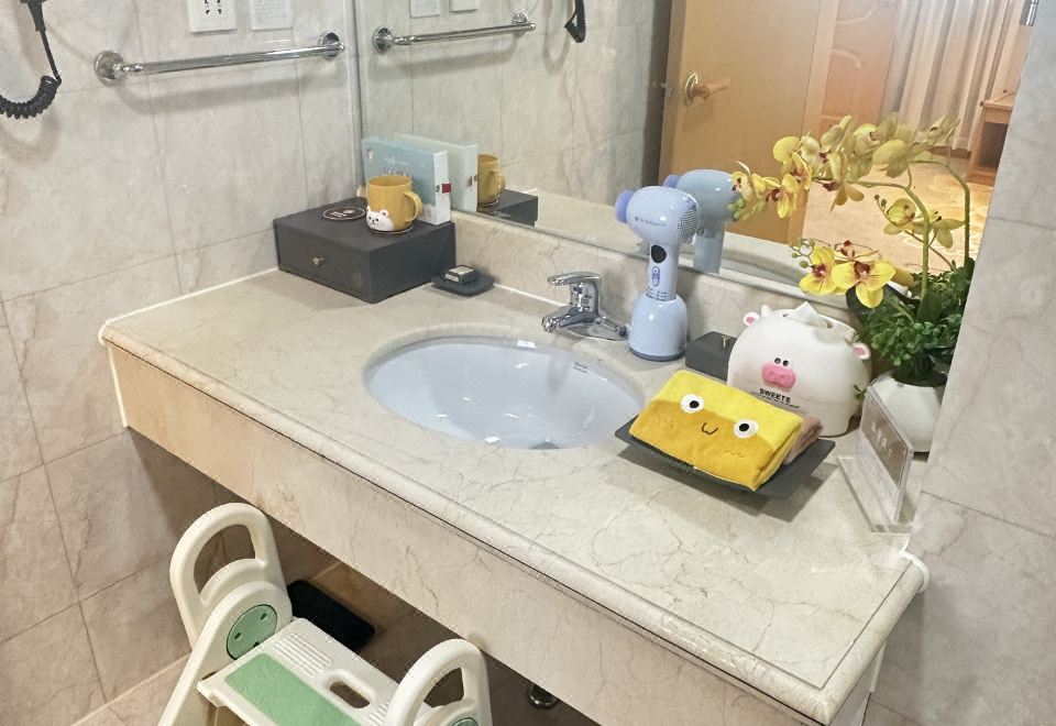 行政家庭亲子房