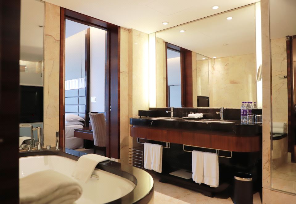 特级豪华大床房