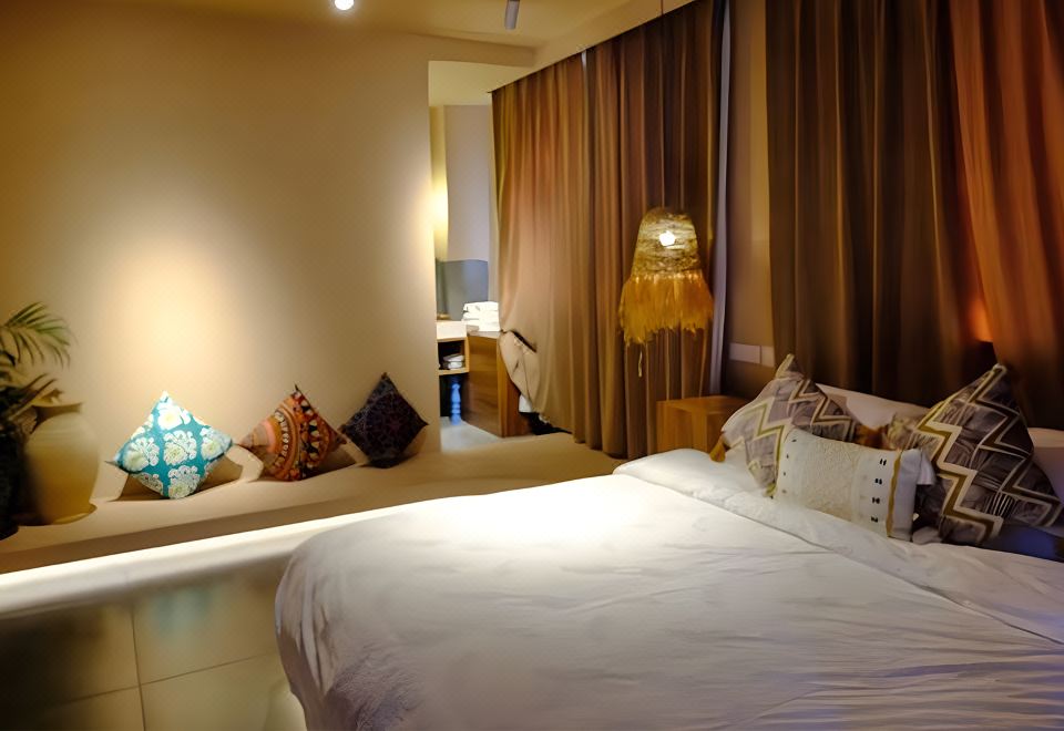 Gininganshe Homestay Deluxe Queen Room