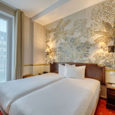 Chambre Twin Avec Vue Arc De Triomphe (2lits) Belfast Promo Code